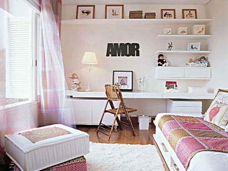 Cheap Bedroom Decorating Ideas for Teenagers