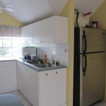Painting Formica Kitchen Cabinets