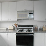 Plain White Kitchen Cabinets