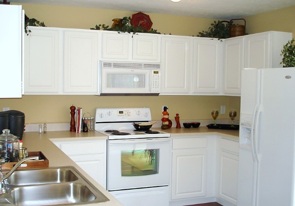 Refinishing White Kitchen Cabinets