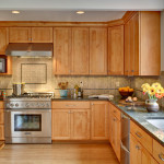 Kitchen Paint Colors with Maple Cabinets