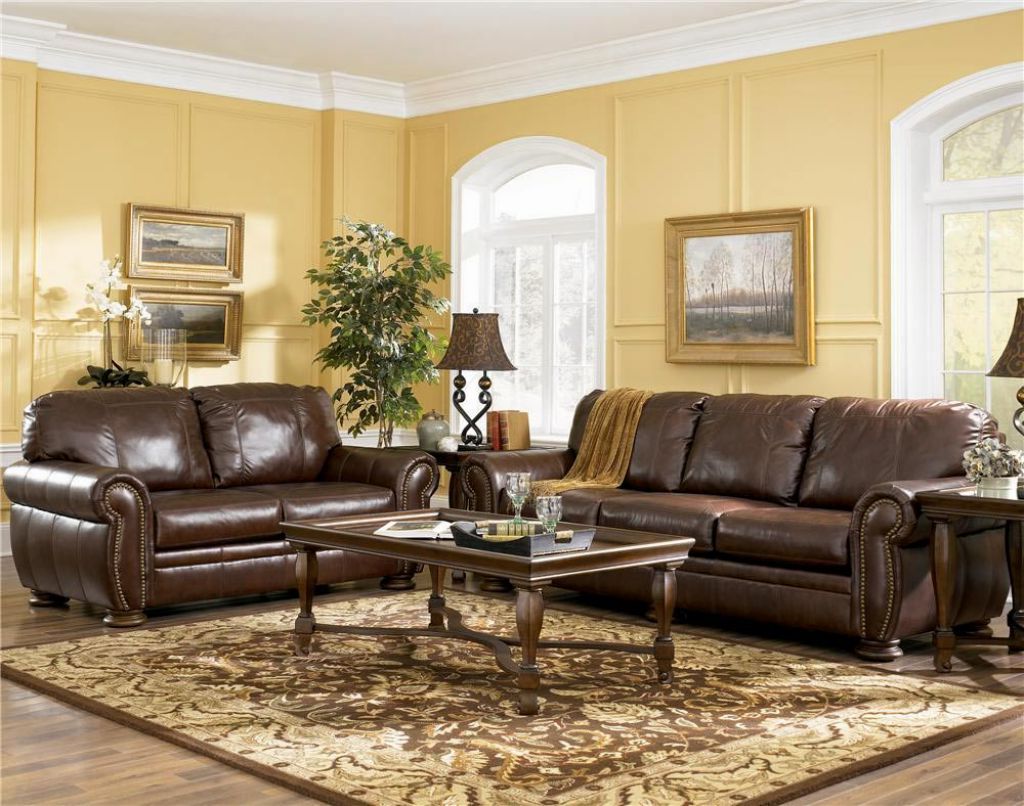 Living Room Colors with Brown Furniture