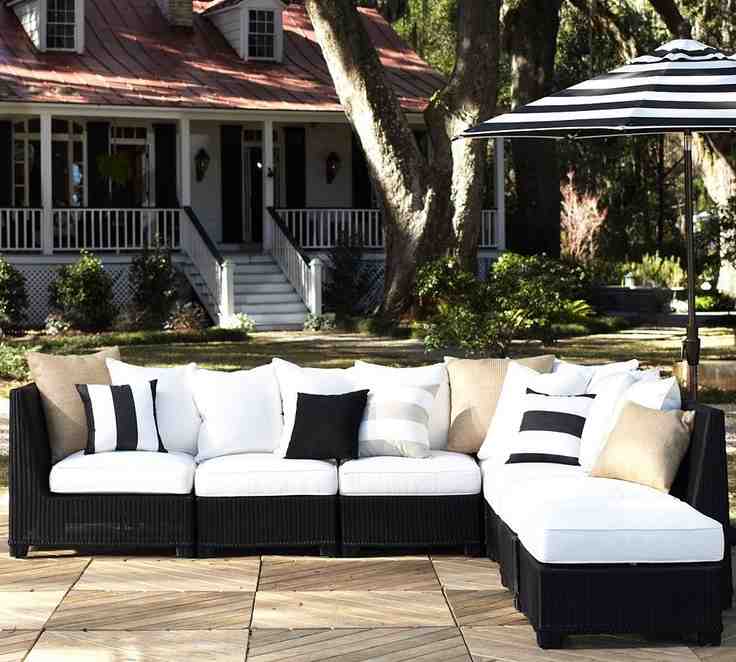 Outdoor Wicker Sectional Furniture