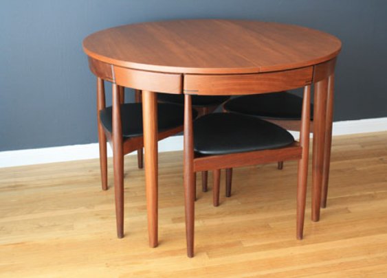 Mid Century Modern Kitchen Table and Chairs