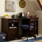 Small Desk For Bedroom