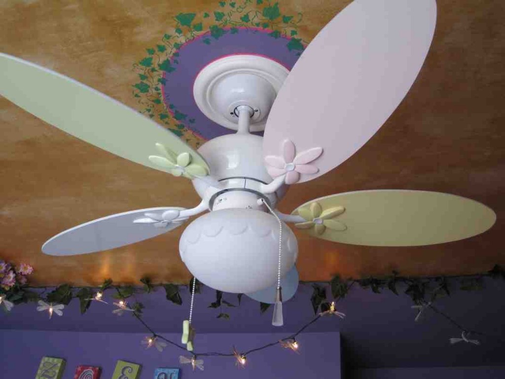 Ceiling Fan with Chandelier Light