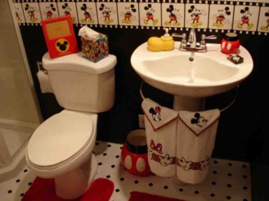 Mickey Mouse Clubhouse Bathroom Decor