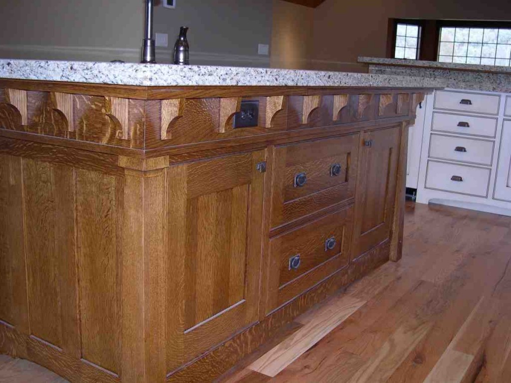 Quarter Sawn Oak Kitchen Cabinets